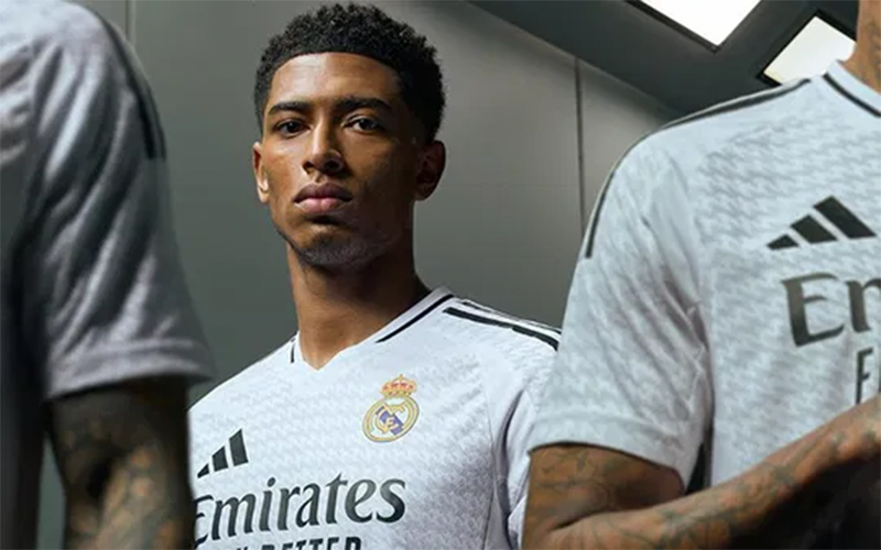 Camiseta de Fútbol Novedad